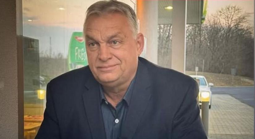 Így kedveskedik Orbán Viktor a munkatársainak  videó