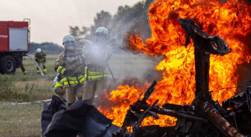 A Kiképzés: a Gripenek felettük, a lángok előttük – egy csapat kiemelkedett, egy másik összeomlott!