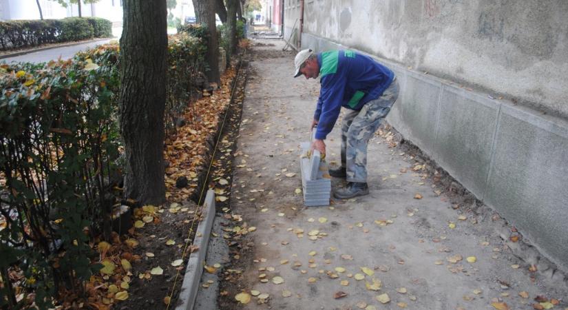 Máris lehet jelentkezni az önerős járdaépítésre