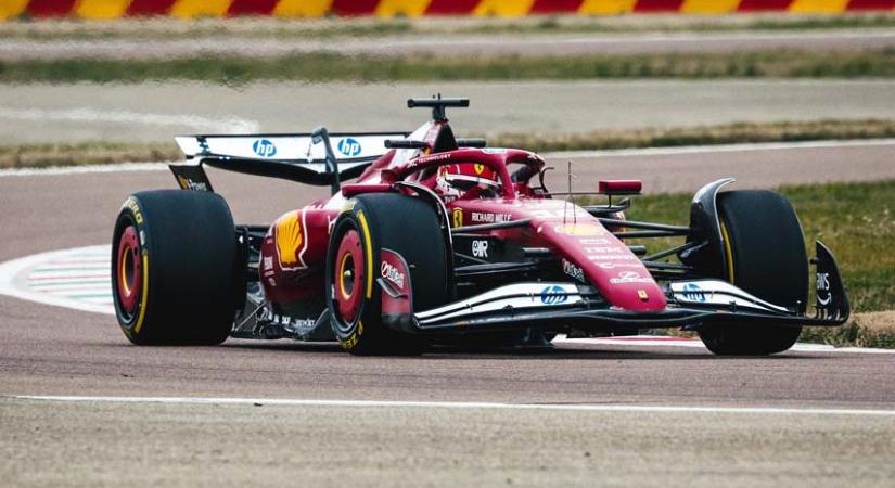 Riportfilm: Pályára gurult a Ferrari vadonatúj Forma-1-es autója!