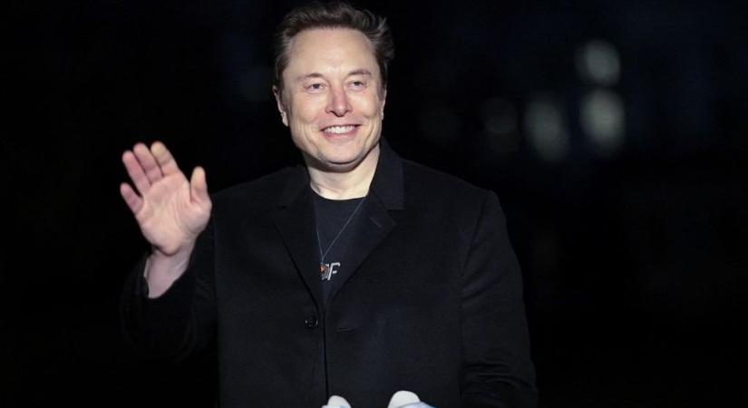 Teljes átláthatóságra törekszik Musk