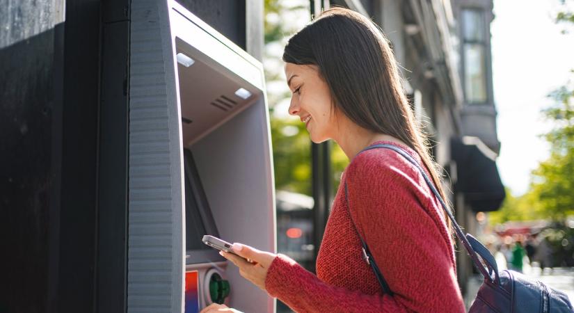 Készpénzfelvétel ATM-ből: itt a friss hír, ami minden magyarnak boldogságot hoz már 2025. január 1-től