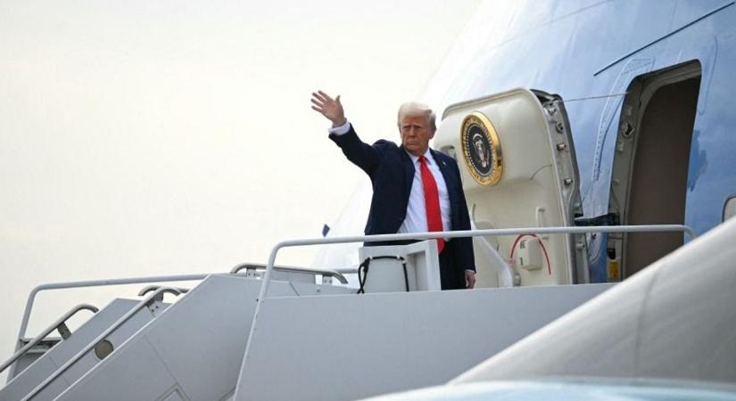 Donald Trump megunta a Boeing bénázását