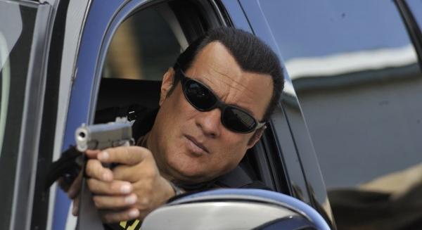 Steven Seagal a FilmBoxon nyomoz péntek esténként