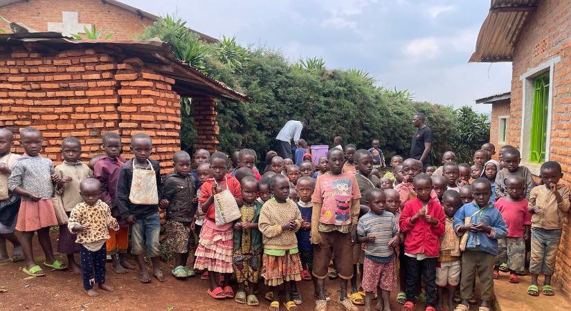 Ami nekünk természetes, az a burundi gyerekeknek elérhetetlen luxus – Baloo Charity projektjei