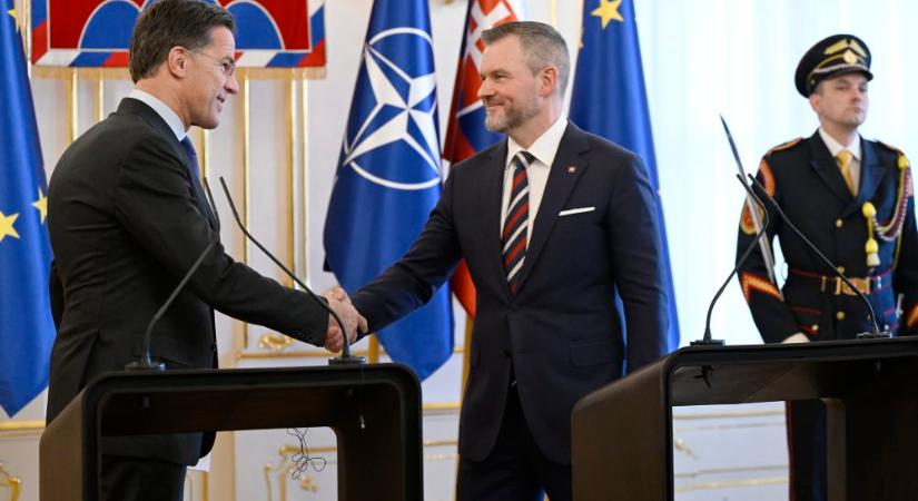 Az államfő szerint vita vár a NATO-tagországokra a védelmi kiadásokról