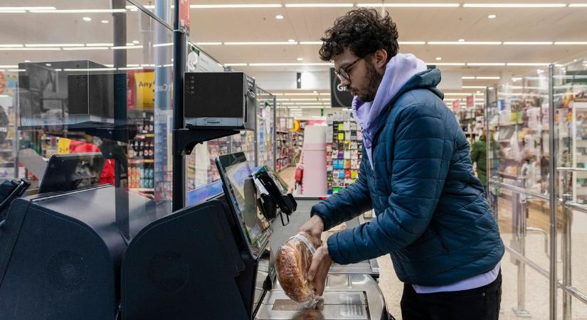 A boltok visszavágnak – bekeményít az önkiszolgáló kassza