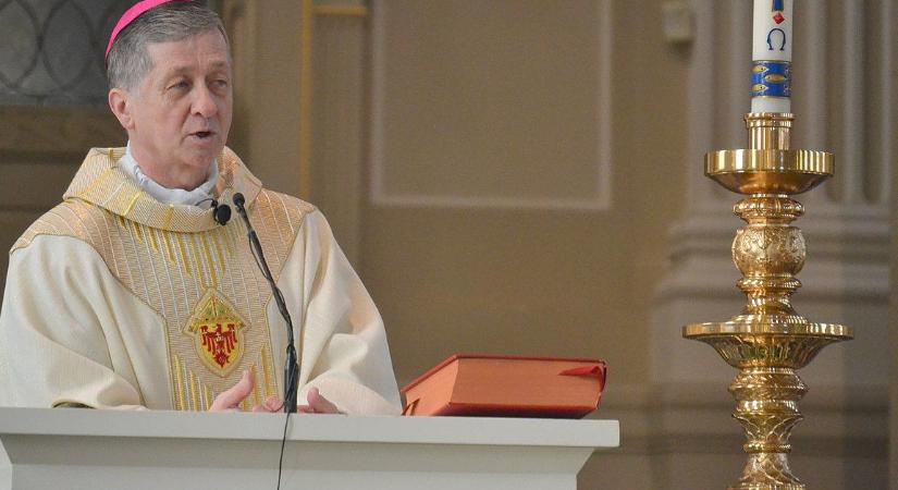 Cupich bíboros: Halált okozhat az amerikai támogatások befagyasztása