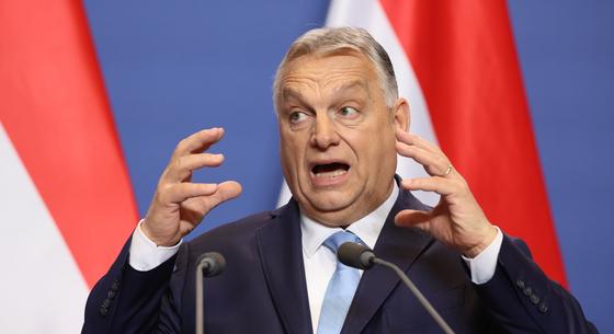 Ha Orbán kitiltaná a "guruló dollárok" elfogadóit, ő és Bayer Zsolt mehetne legelöl