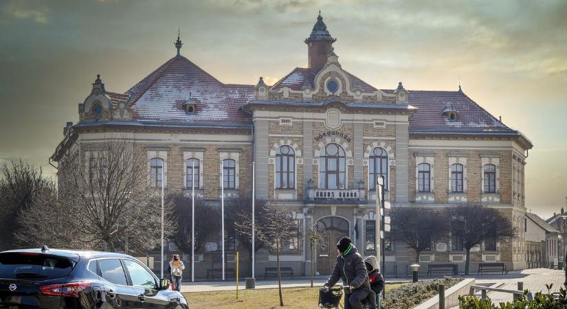 Kétszázezer forintos támogatásra pályázhatnak a tolnai hallgatók