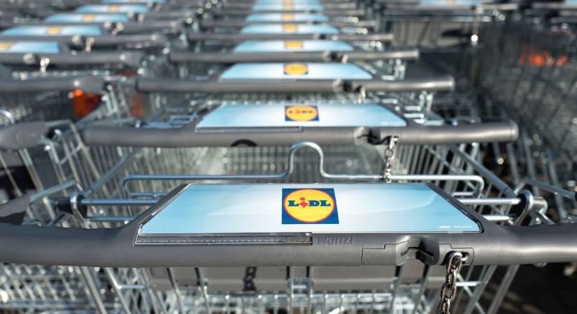 Tragikus: a Lidl kellős közepén halt meg egy férfi