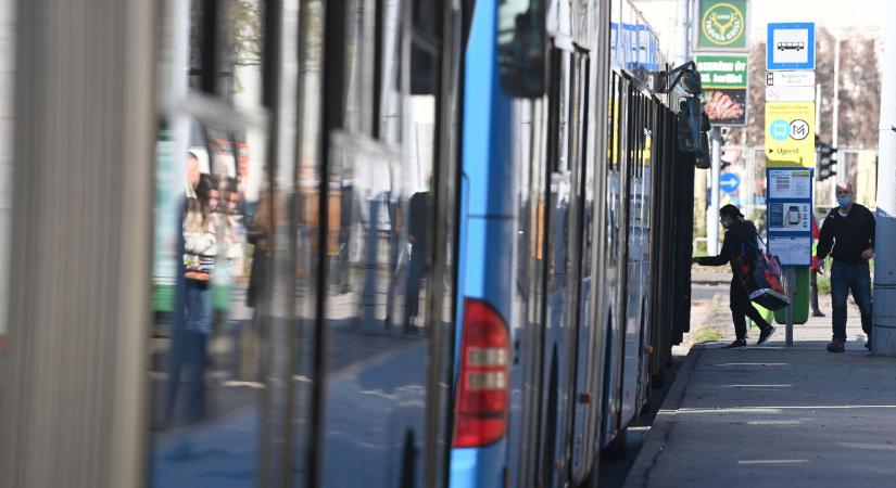 Pótlóbuszok - Ez lett az M2-es metró gázszagos délelőttjéből