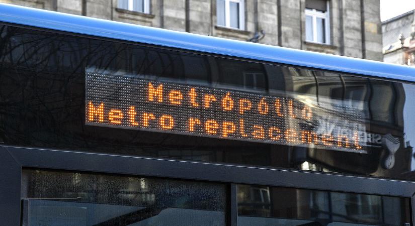 Leállt a 2-es metró, vizsgálják a gázszivárgást