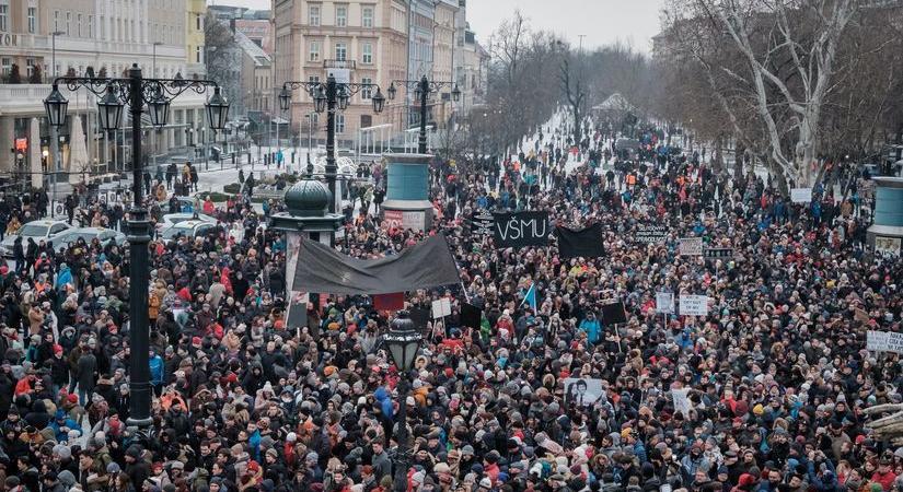 A rendőrség óvintézkedéseket fogadott el a péntek esti tüntetésekkel kapcsolatban