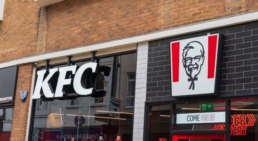 Meglépi a KFC, amire senki sem számított, sok ezren háborognak miatta