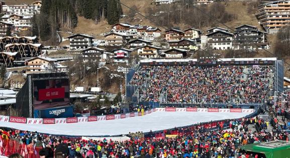 Alpesisí-világbajnokság helyszínén szurkolni – bakancslistás élmény