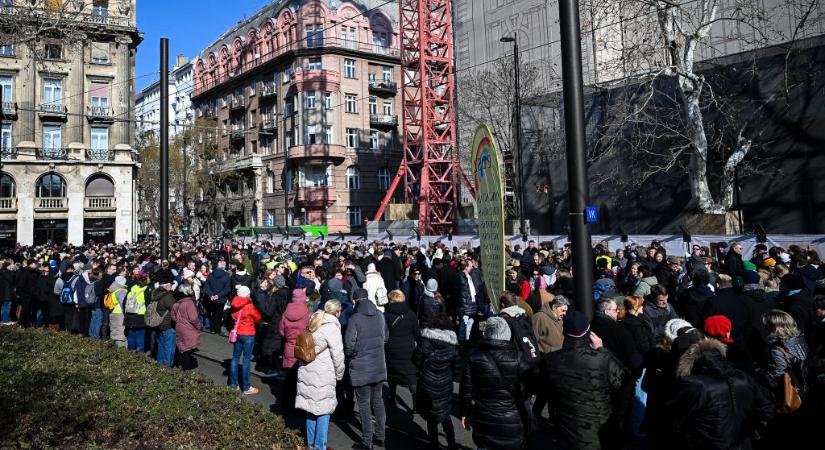 Utcára vonulnak a bírók, a jogállamért és a méltó bérekért demonstrálnak