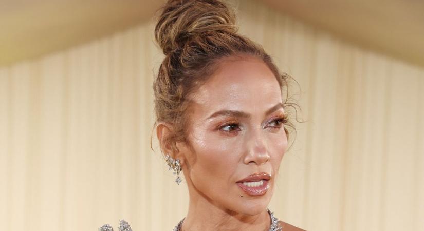 Nem bírta tovább: rajongói szeme láttára sírta el magát Jennifer Lopez