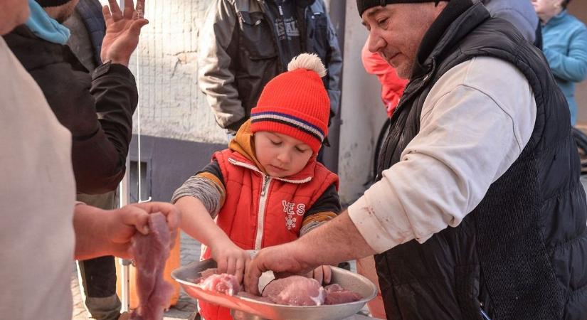 A detki kolbász féltve őrzött titkát kerestük