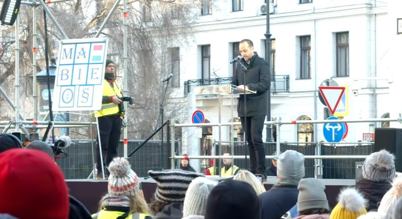 Magyarország történetében először vonultak utcára a bírók