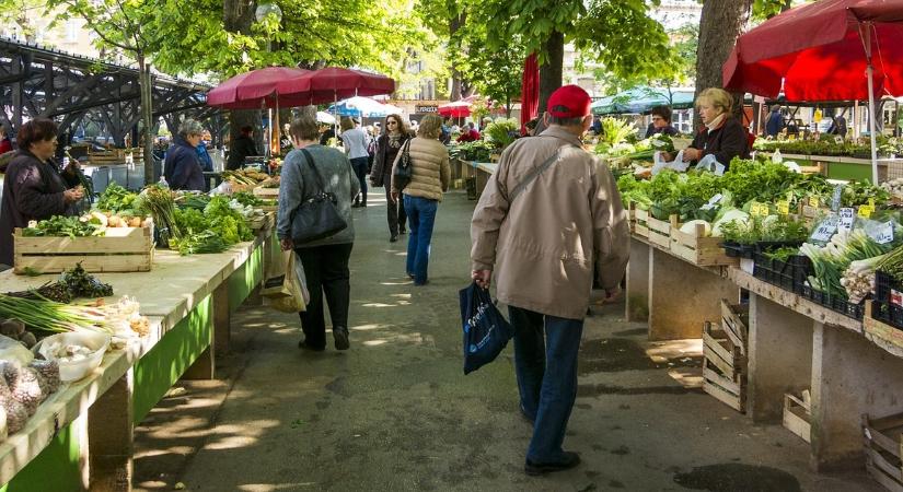 Vérfürdő egy franciaországi piacon: több embert is megkéselt egy algériai férfi