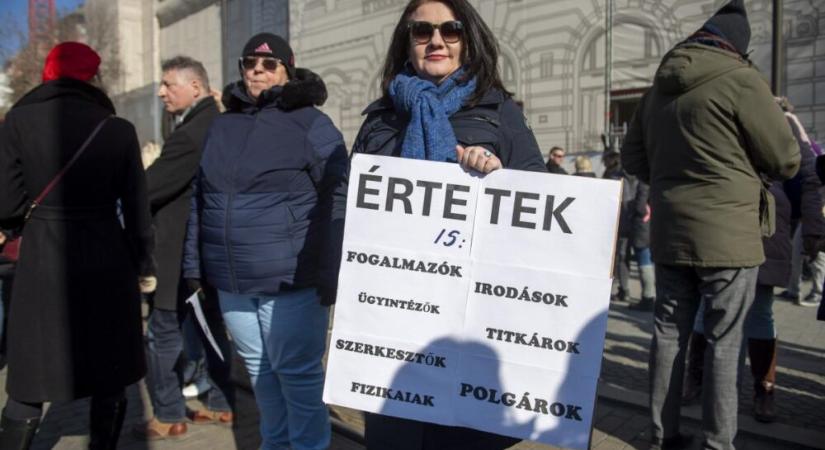 Hihetelen, de megtörtént, sikeres tüntetést szerveztek a bírók