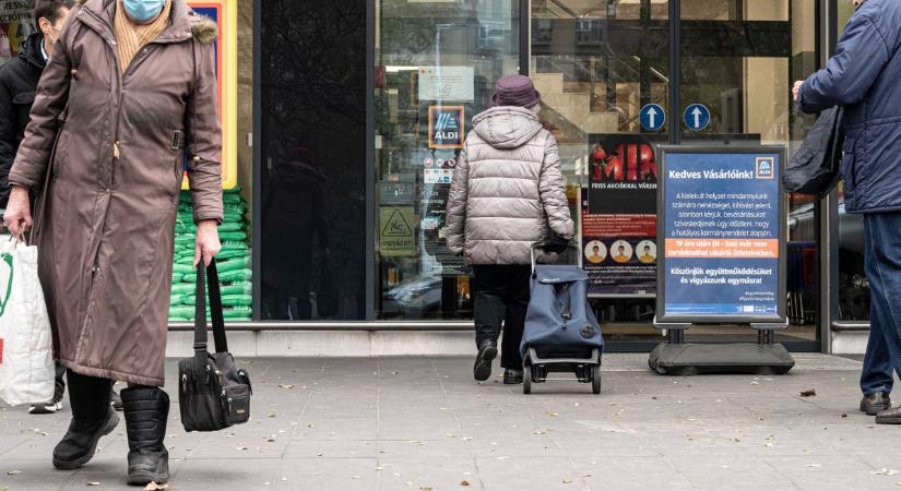 Az áfavisszatérítés a szakértő szerint is komoly segítség a nyugdíjasoknak, de van még egy óriási előnye