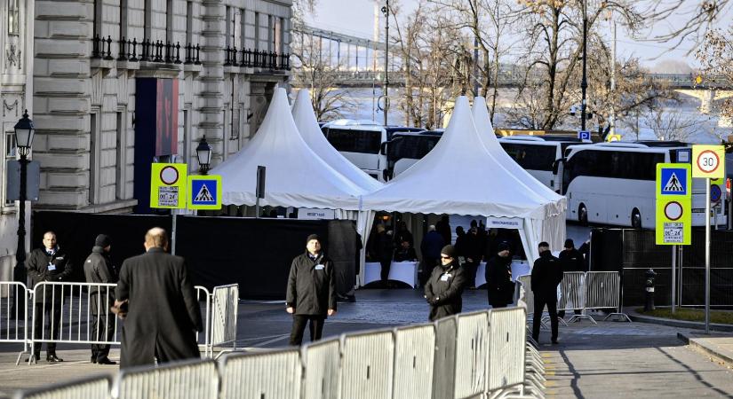 Örökre eltűntetnék a Fideszt, de az „álruhába bújt fideszeseket is”