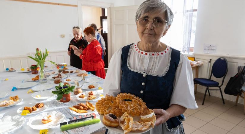 Megvan Oroszlány legfinomabb fánkja fotók, videó