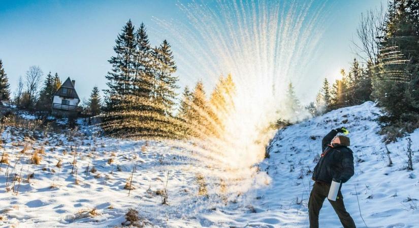 Jégzuhatagot okozott a farkasordító hideg a Bükk-fennsíkon