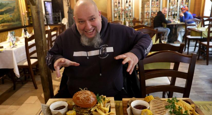 Kifogott a szörnyburger a nagyétkű vendégen