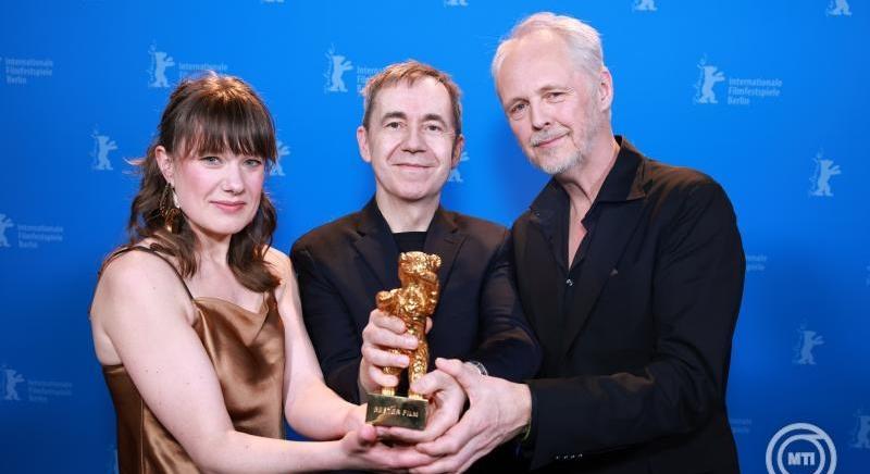 Berlinale - egy fiatal nő szexuális ébredéséről szóló dráma nyerte az Arany Medvét