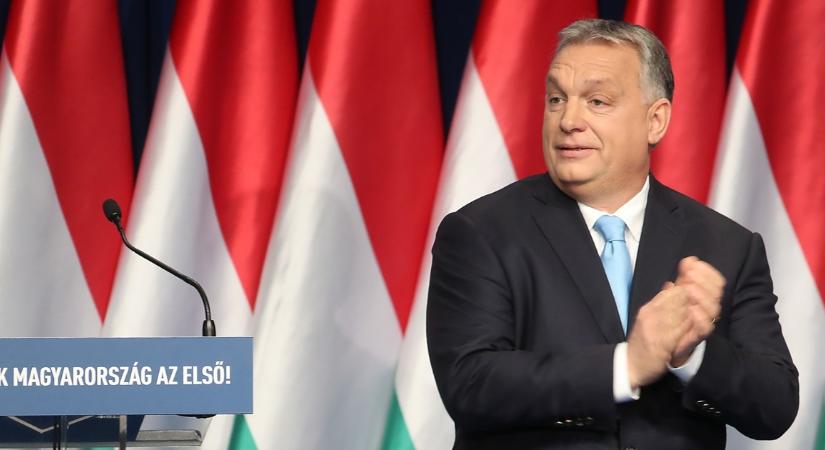 Egy Apple-reklám ihlette Orbán Viktor drámai videóját, amelyben bemutatja, mi lesz 2025-ben