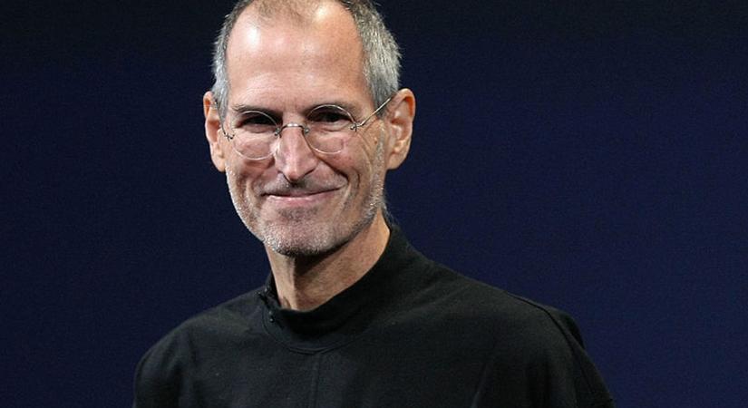 Egy fityinget sem örököltek apjuktól, mégis sikeresek az életben – ők Steve Jobs felnőtt gyerekei