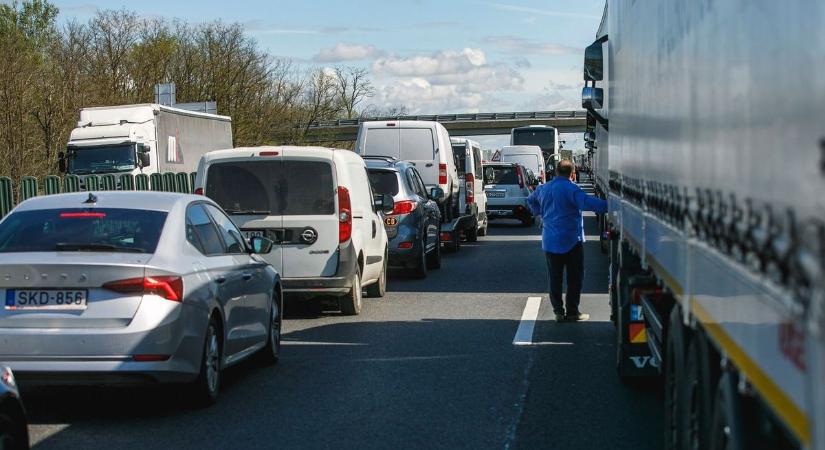 Gondok adódtak az M3-ason, komoly dugókra kell számítani