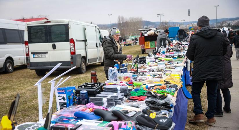 Vásári őrület! Így alkudtak a népek Szekszárdon – Te mennyiért vetted volna? (képgalériával)