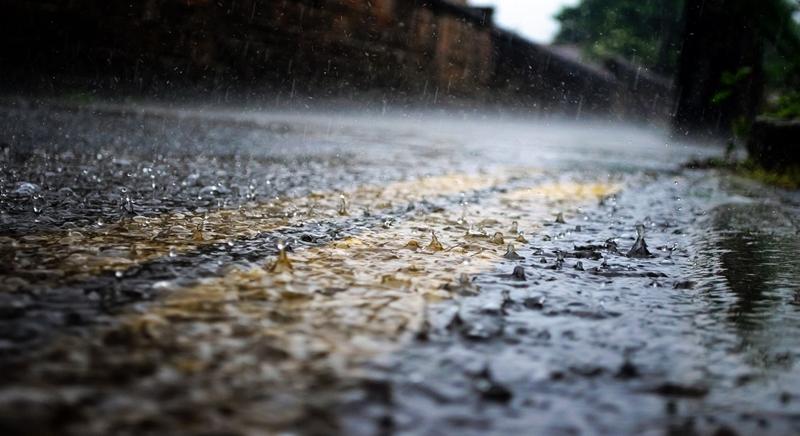 Kiadták a figyelmeztetést! Ónos eső várható, mutatjuk mikor és hol csap le