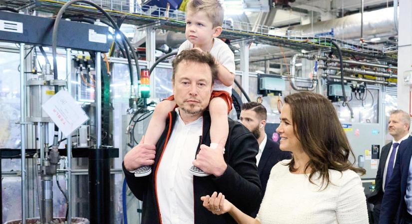 Elon Musk méltatta Orbán Viktort az anyák adómentessége miatt