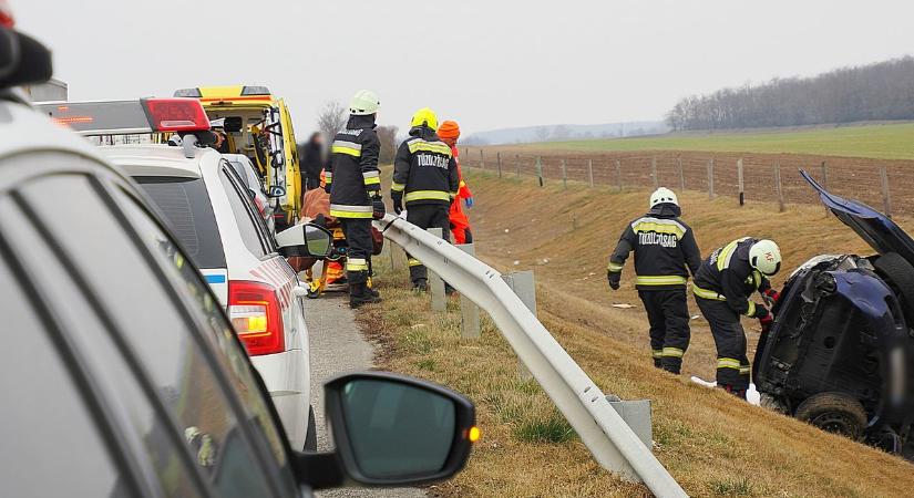 Megrázó képek az M5-ös autópályán történt halálos tragédiáról