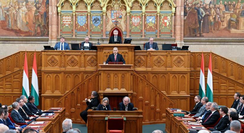 Orbán Viktor nem vesztegeti az időt, máris átszervezte a kormányt