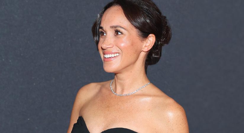 Meghan Markle újraalkotta Diana hercegné ikonikus szettjét, a végeredmény zseniális