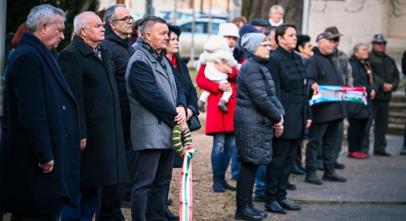 Erős üzenetet küldtek a balliberális városvezetésnek (galéria, videó)