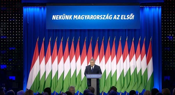 Orbán Viktor: Írjuk bele az alkotmányba, hogy az ember vagy férfi, vagy nő  videó