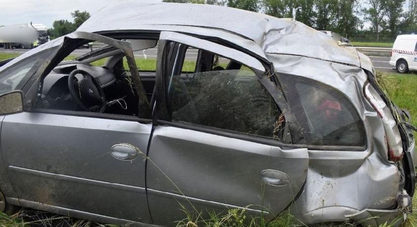 Horror az úton: elaludt, ezzel ölte meg kislányát a győri baleset sofőrje