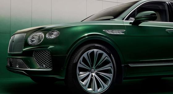 Itt a luxustól tocsogó legújabb hatalmas Bentley