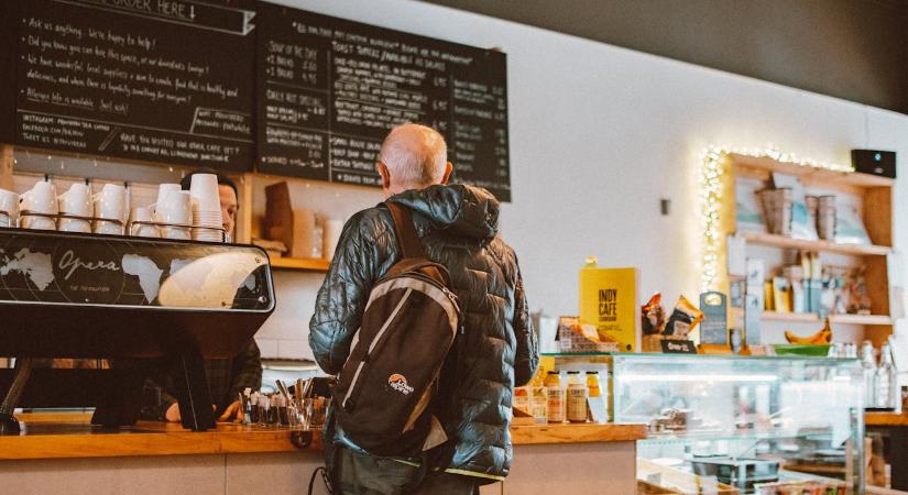 A cégek közel fele emeli a cafeteria összegét a fizikai dolgozók körében idén