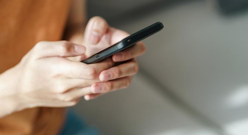 Újabb csalás: ha erről a számról kaptál SMS-t, rögtön töröld