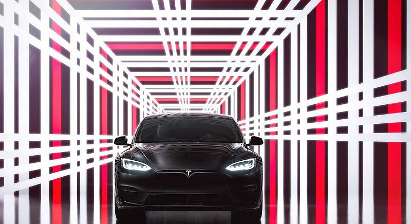 A Tesla felvásárolja a csődbe ment német Manz egyes részeit