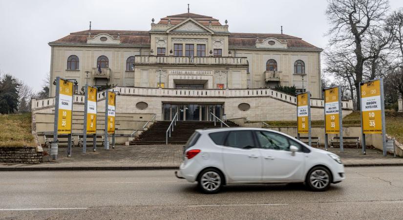 Összefogott a színház és a cukrászda: keresik Jászai Mari kedvenc süteményét