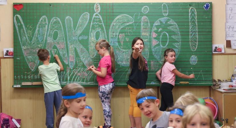 Jó hír a szülőknek! Különösen rövid lesz a nyári szünet